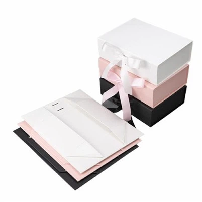 กล่องของขวัญพิธีคริสต์ขนาดใหญ่